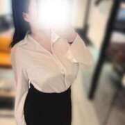 ヒメ日記 2025/10/24 09:47 投稿 華月さよ ハプニング痴漢電車or全裸入室