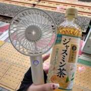 ヒメ日記 2025/07/01 10:09 投稿 もも 白い巨乳