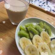 ヒメ日記 2025/07/31 08:19 投稿 もも 白い巨乳