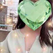 ヒメ日記 2025/09/15 13:59 投稿 もも 白い巨乳