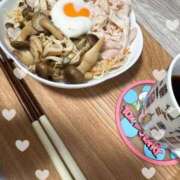 ヒメ日記 2025/09/26 10:59 投稿 もも 白い巨乳