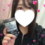 ヒメ日記 2025/10/17 10:59 投稿 もも 白い巨乳