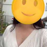 ヒメ日記 2025/10/31 11:56 投稿 もも 白い巨乳