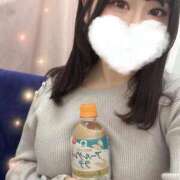 ヒメ日記 2025/12/11 14:59 投稿 もも 白い巨乳