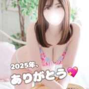 ヒメ日記 2025/12/31 22:19 投稿 もも 白い巨乳