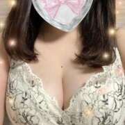 ヒメ日記 2026/02/17 08:59 投稿 もも 白い巨乳