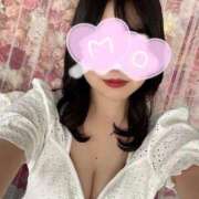 もも WBC❗️⚾️ 白い巨乳