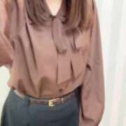 ヒメ日記 2026/03/18 15:59 投稿 もも 白い巨乳