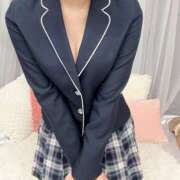 あすな 制服着てみちゃった👩🏻‍🎓 白金プラチナ(ユメオト)