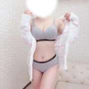 ヒメ日記 2026/04/10 09:09 投稿 ふじこ 白い巨乳