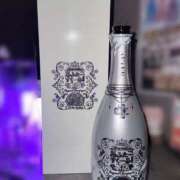 にこ わーい🌈🌈 AFTER V（アフターファイブ）