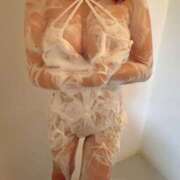 ヒメ日記 2025/11/19 14:30 投稿 赤葦　けい【清楚系ロリ巨乳】 Salon de Flawless（サロンドフローレス）