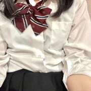 ゆめ 今日の下着の色わかる？ みつらん鉄道