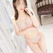 ヒメ日記 2025/12/09 12:01 投稿 緑川ゆうな 華椿