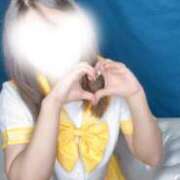 ヒメ日記 2025/04/19 14:44 投稿 ワスレナグサ 飾窓