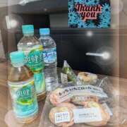 ヒメ日記 2025/11/01 01:21 投稿 しほの ご近所物語