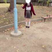 白星 さな みてみて〜🍁 夜這い＆イメクラ妄想する女学生たち谷九校