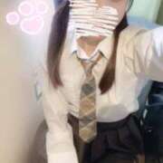 ヒメ日記 2026/04/22 18:02 投稿 雨宮 はな 夜這い＆イメクラ妄想する女学生たち谷九校