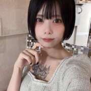 マリ しゅっ勤 バイオレンス