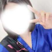 あんず 今日ネイルしてなかった日🫣 いざ候 本館