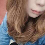 ゆいな ゆいな? 逢って30秒で即尺