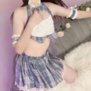 ヒメ日記 2025/11/18 22:18 投稿 斎藤にじは 全裸にされた女たちor欲しがり痴漢電車