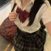 ヒメ日記 2025/10/22 00:22 投稿 篝ゆうの 全裸美女からのカゲキな誘惑