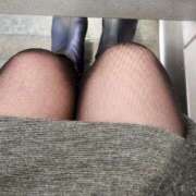 ヒメ日記 2025/12/22 11:00 投稿 みかこ(昭和43年生まれ) 熟年カップル名古屋～生電話からの営み～