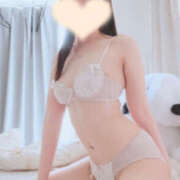 える 25日から🧡 めちゃカワ女子 小田原早川店