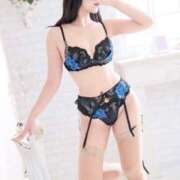 ヒメ日記 2025/10/08 15:56 投稿 夢野 りりか ホットアロマ