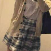 ヒメ日記 2025/11/01 22:40 投稿 湊 のの しゃせきょっ!XX教育される制服女子たち