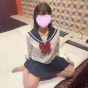 百合園　あむ 来月もよろしくお願いします🤍 エテルナ京都