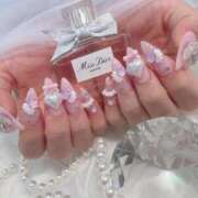 あかね ɴᴇᴡ💅🏻 もみもみワンダーランド