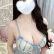 えみ 明日出勤❣️ E+アイドルスクール池袋店