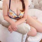 月岡とわこ 秋の風に誘われて🍁 三丁目の奥様（東京ハレ系）