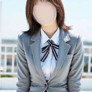 りり お知らせ📢 制服向上委員会