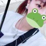 にこ 出勤しました🦀 人妻の蜜