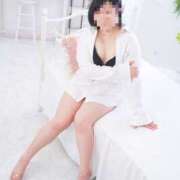 ヒメ日記 2025/07/03 16:53 投稿 フリージア 飾窓