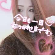 成田　ななせ 白い物を…🩷🩷 ミセスサマンサPLUS