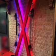 蔦屋うるは＠M男センサー発動！ ちんちんパンチングマシン アナラードライ