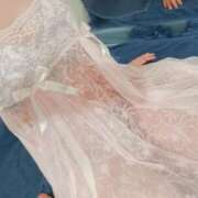 ヒメ日記 2025/06/28 01:07 投稿 ちさと 全裸のいいなり美女OR満員ちかん電車