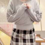 ヒメ日記 2025/12/19 22:37 投稿 荻原ももこ セクシーキャット 神田店