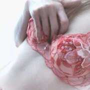 ヒメ日記 2025/04/19 01:29 投稿 みどり 逢って30秒で即尺