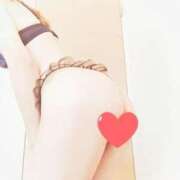 ヒメ日記 2025/04/28 18:22 投稿 みどり 逢って30秒で即尺