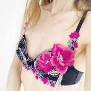 ヒメ日記 2025/05/01 16:38 投稿 みどり 逢って30秒で即尺