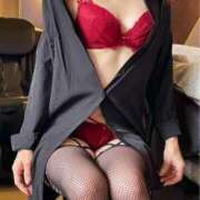 ヒメ日記 2025/12/23 11:12 投稿 みどり 逢って30秒で即尺