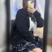 ヒメ日記 2025/04/26 14:52 投稿 ☆なつき☆ 学校帰りの妹に手コキしてもらった件 谷九