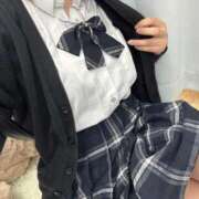 ヒメ日記 2025/04/29 10:18 投稿 ☆なつき☆ 学校帰りの妹に手コキしてもらった件 谷九