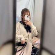 ヒメ日記 2025/05/12 18:10 投稿 ☆なつき☆ 学校帰りの妹に手コキしてもらった件 谷九