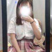 ヒメ日記 2025/05/28 11:24 投稿 ☆なつき☆ 学校帰りの妹に手コキしてもらった件 谷九